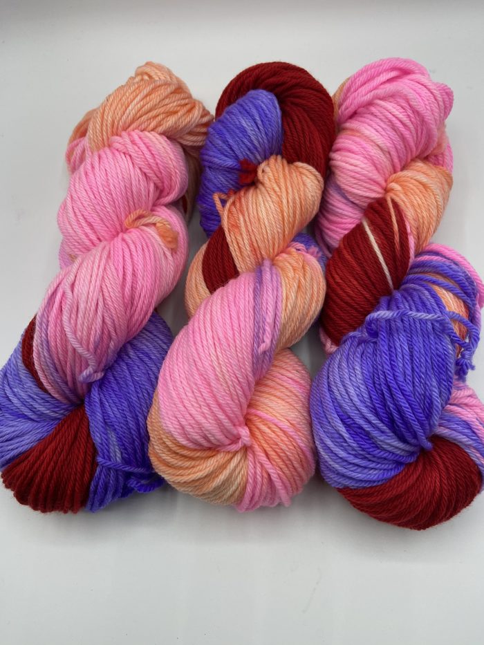 auto worsted peacocks roses